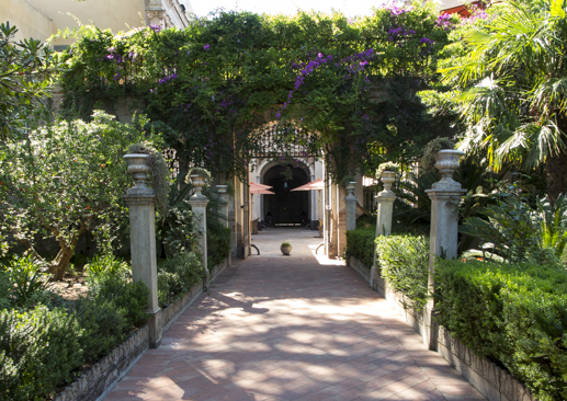 Palazzo Margherita, gardens, Bernalda
